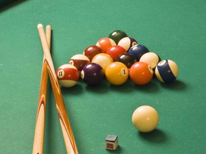 Hotel Vittoria Pesaro Zewnętrze zdjęcie Pool balls