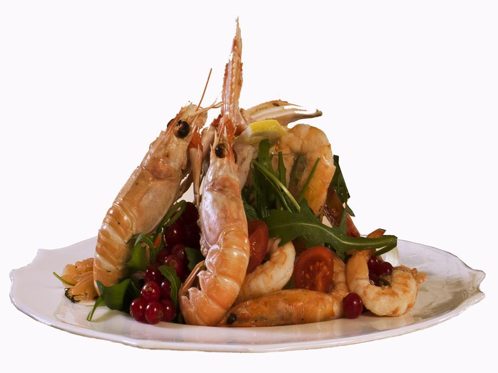 Hotel Vittoria Pesaro Zewnętrze zdjęcie A seafood salad