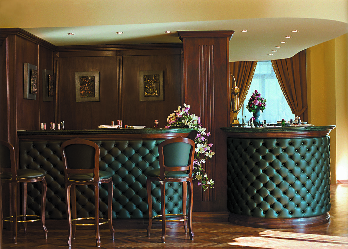 Hotel Vittoria Pesaro Restauracja zdjęcie A bar in a hotel